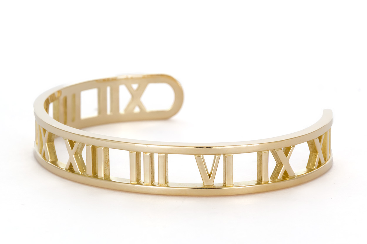 Tiffany & Co. 2003 Atlas Charm Bracelet in 18k Yellow Gold Women's Siz – 31  Jewels Inc.
