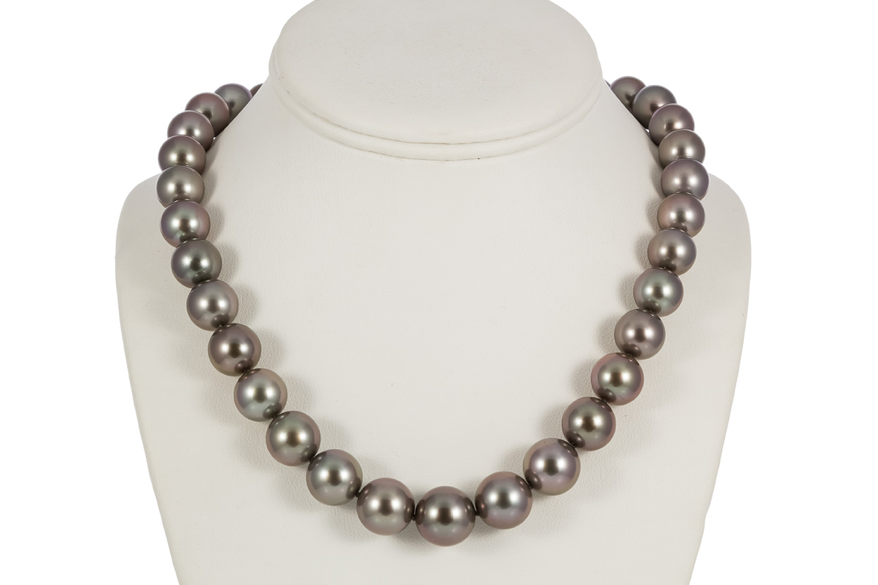 Denise Roberge 22k Yellow Gold & Black South Sea Pearl Necklace ...