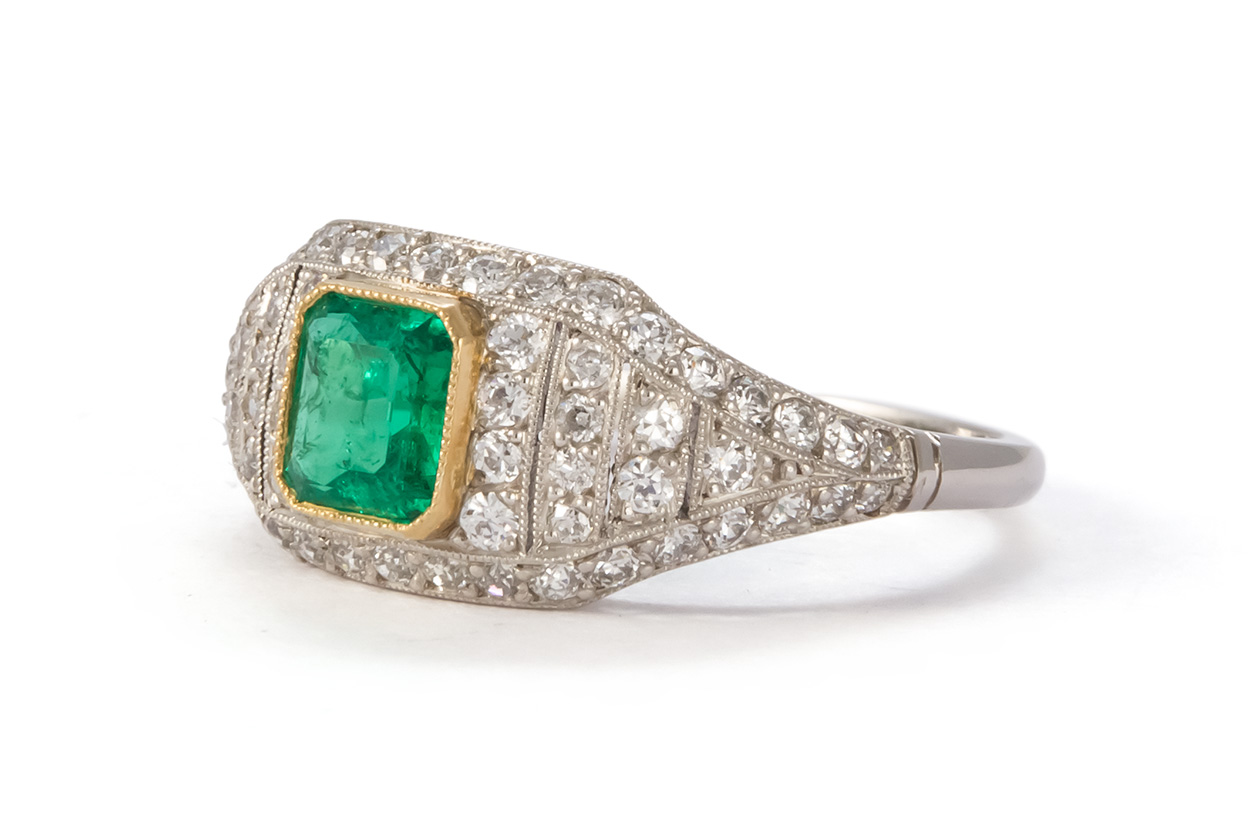Art Deco Platinum Natural Emerald & Diamond Ring - Ideal Luxury