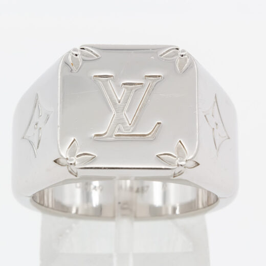 Louis Vuitton Ring Signet Monogram Ring Size: Medium Box Receipt